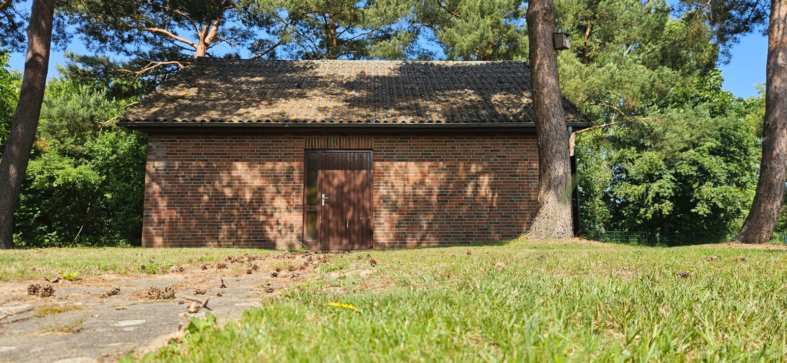 Friedhof Fliegenberg Häusschen